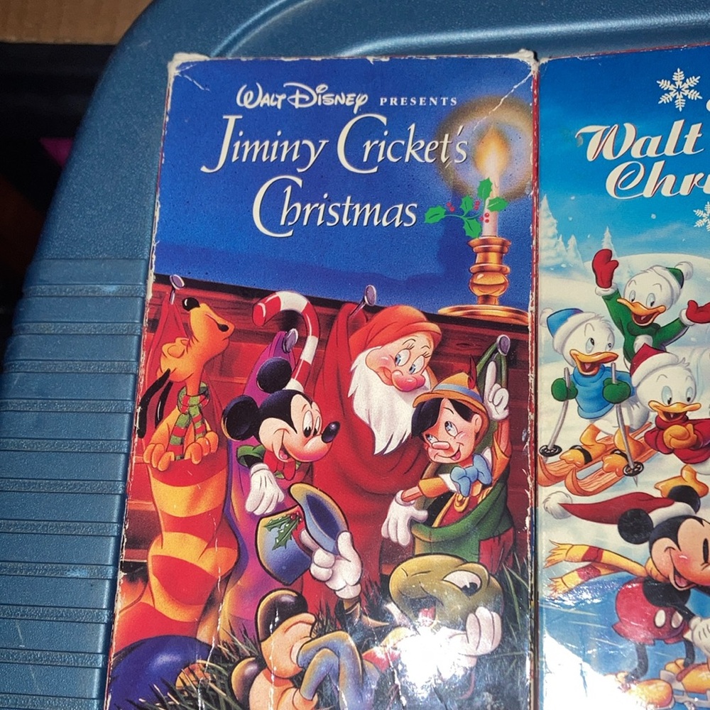 🎄Disney Christmas VHS Collection - Picture 2 of 4